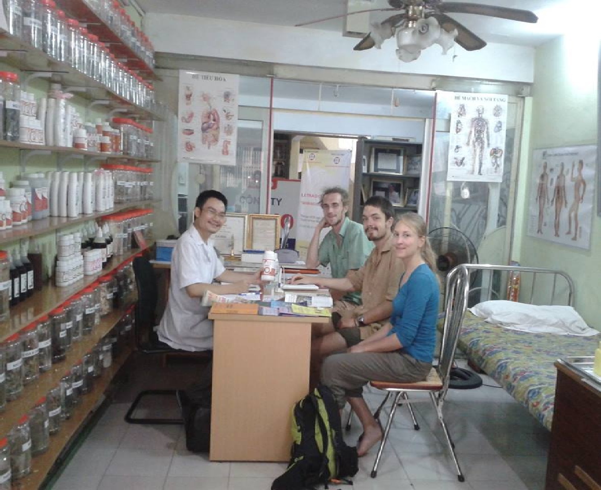 [DAIBIO] Health Treatment at DAIBIO Clinic for many Swiss in Vietnam